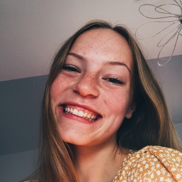 Meet your Posher, Regan - Picture 1 of 1